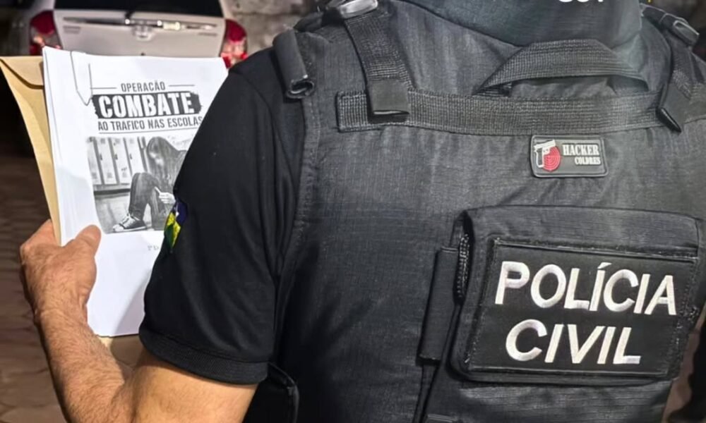 Polícia Civil combate tráfico e venda de vapes em escolas