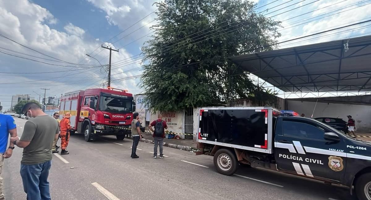 Homem é encontrado morto em cima de pé de tamarindo no bairro Olaria em Porto Velho