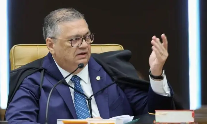 Flávio Dino determina investigação sobre suposta ligação de Vorcaro com cemitérios de São Paulo