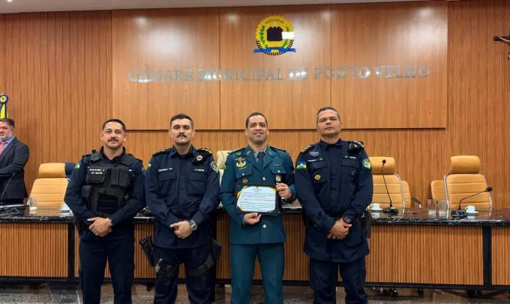 SOLENIDADE DE ENTREGA DO TÍTULO DE CIDADÃO HONORÁRIO AO TENENTE-CORONEL PM AMORIM